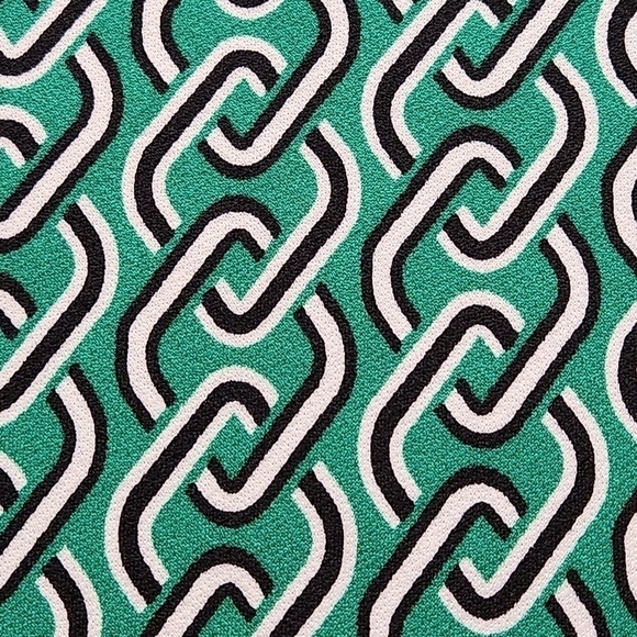 Dress knee length V-neck with tie short sleeves Size 2X NICOLE MILLER NWT - Picture 8 of 15